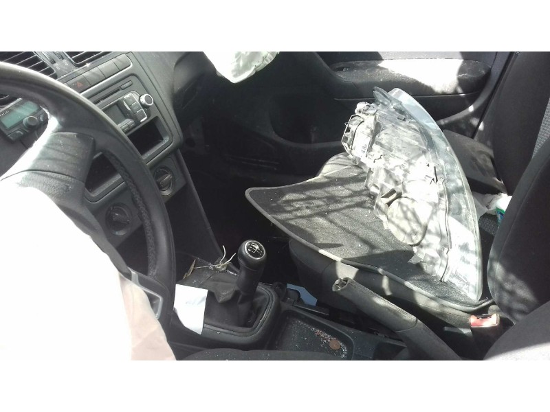 volkswagen polo (6r1) del año 2012