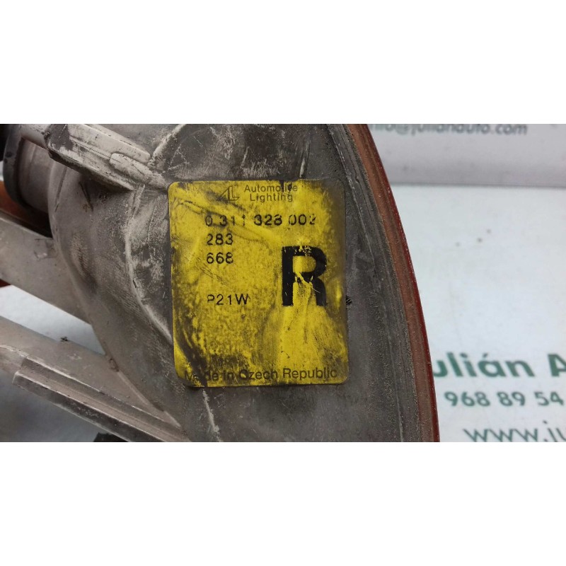 Recambio de piloto delantero derecho para bmw serie 3 berlina (e46) 320d referencia OEM IAM 0311328002 1315106141 2 PINES