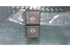 Recambio de mando elevalunas delantero izquierdo para citroen xsara picasso 1.6 hdi 90 exclusive referencia OEM IAM  CONECTOR 8 