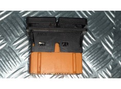 Recambio de mando elevalunas delantero izquierdo para citroen xsara picasso 1.6 hdi 90 exclusive referencia OEM IAM  CONECTOR 8  2