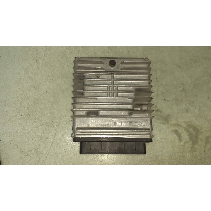 Recambio de centralita motor uce para ford focus berlina (cak) ghia referencia OEM IAM 3M5112A650LB R0411C004L 12240250