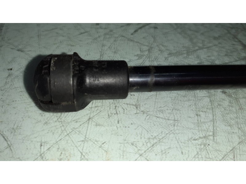 Recambio de amortiguadores maletero / porton para bmw serie 1 berlina (e81/e87) 2.0 cat referencia OEM IAM 0681VK 0350N 