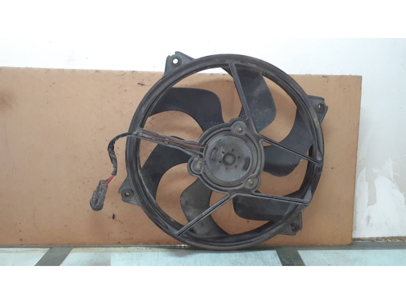 Recambio de electroventilador para alfa romeo 166 2.5 v6 24v referencia OEM IAM   CONECTOR 2 PINES