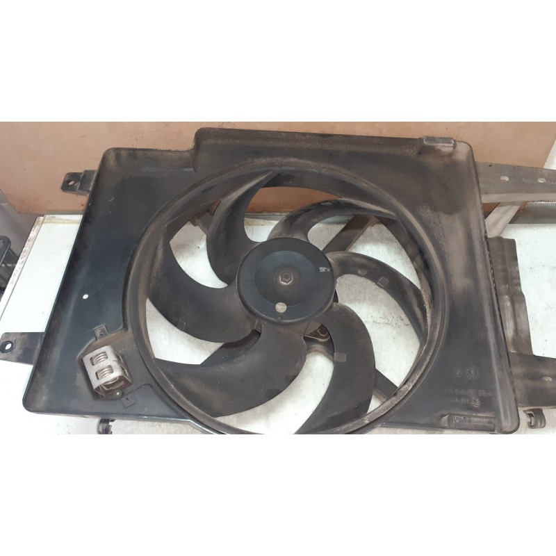 Recambio de electroventilador para alfa romeo 166 2.0 16v cat referencia OEM IAM 8240143  CONECTOR 2 PINES