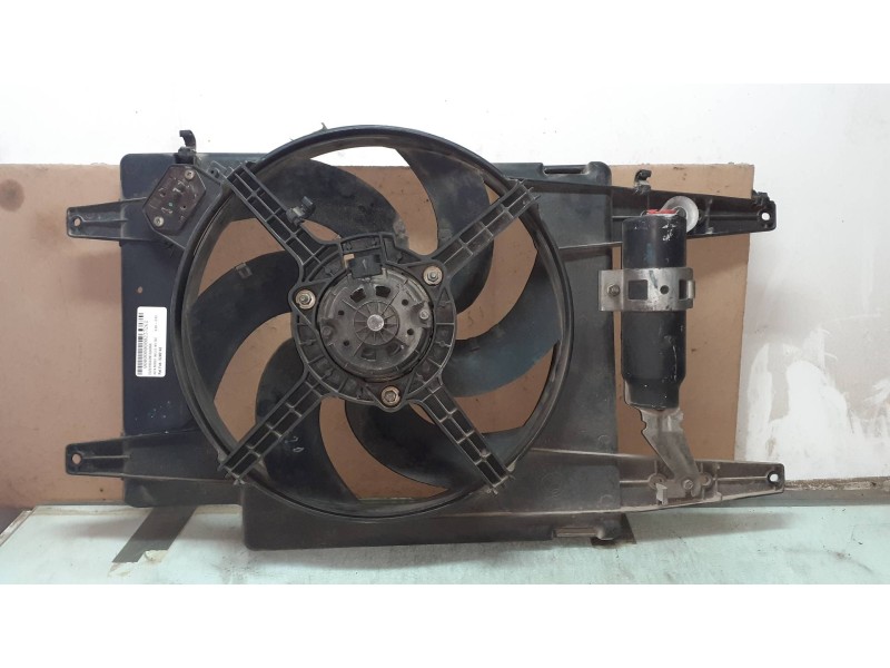 Recambio de electroventilador para alfa romeo 166 2.0 16v cat referencia OEM IAM 8240143  CONECTOR 2 PINES