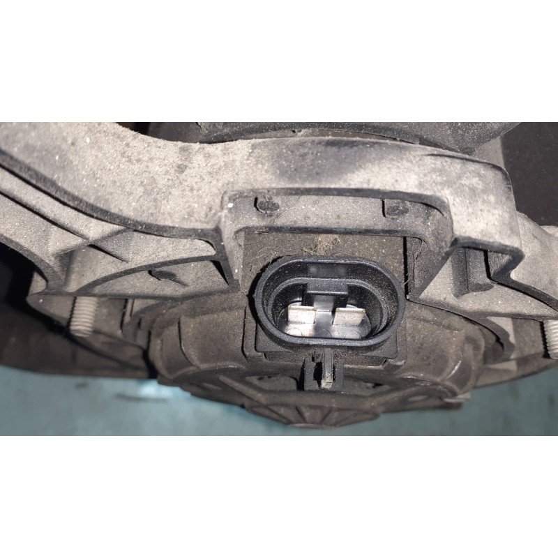 Recambio de electroventilador para alfa romeo 166 2.0 16v cat referencia OEM IAM 8240143  CONECTOR 2 PINES