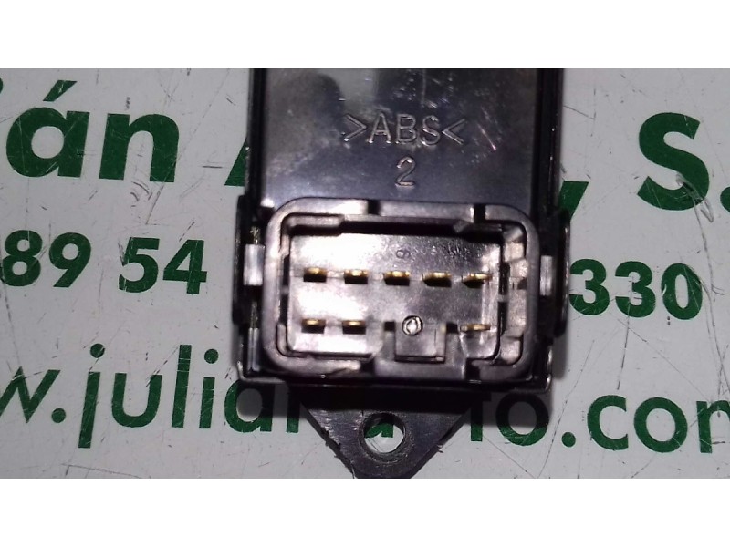 Recambio de mando elevalunas trasero derecho para peugeot 4007 business line referencia OEM IAM 8608A183  