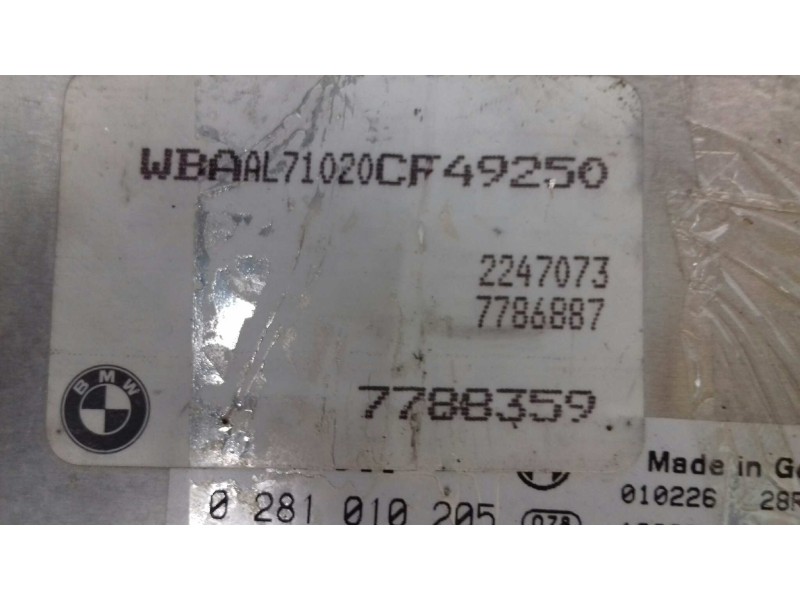 Recambio de centralita motor uce para bmw serie 3 berlina (e46) 320d referencia OEM IAM 0281010205 7786887 BOSCH