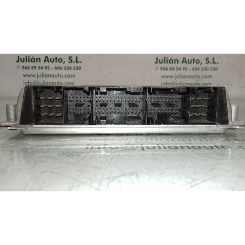 Recambio de centralita motor uce para bmw serie 3 berlina (e46) 320d referencia OEM IAM 0281010205 7786887 BOSCH