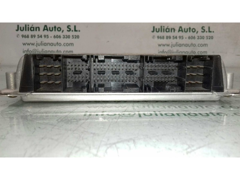 Recambio de centralita motor uce para bmw serie 3 berlina (e46) 320d referencia OEM IAM 0281010205 7786887 BOSCH