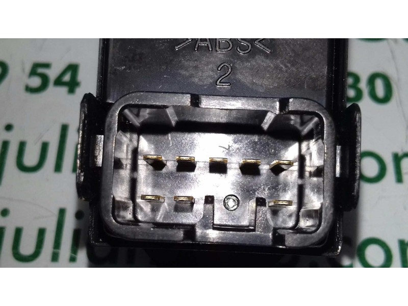 Recambio de mando elevalunas trasero izquierdo para peugeot 4007 business line referencia OEM IAM 8608A184  