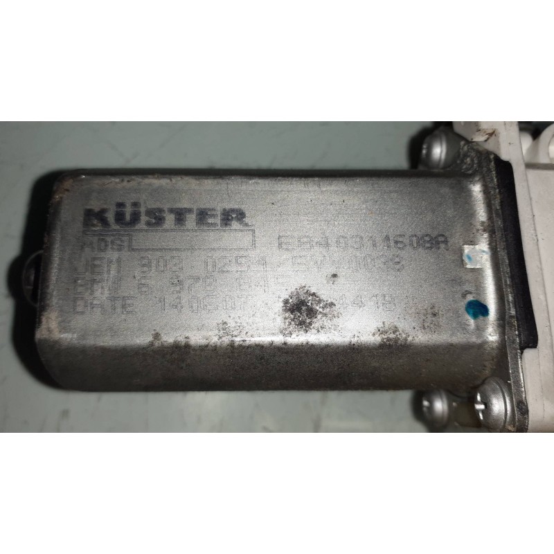 Recambio de elevalunas delantero izquierdo para bmw serie 1 berlina (e81/e87) 118d referencia OEM IAM 6978845 9030251 ELECTRICO