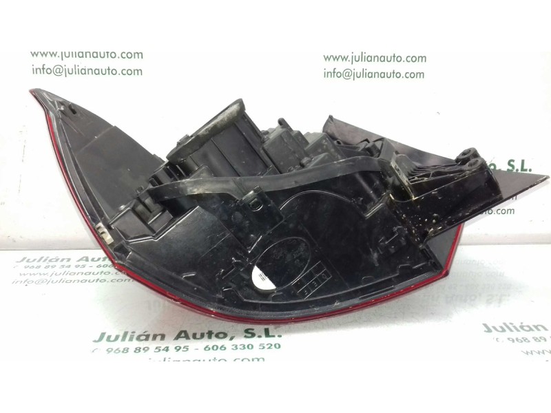 Recambio de piloto trasero derecho para seat ibiza kj referencia OEM IAM 21275602  