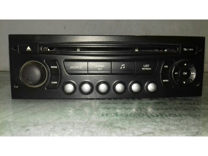 Recambio de sistema audio / radio cd para citroen c4 berlina cool referencia OEM IAM 9666967777  BOSCH