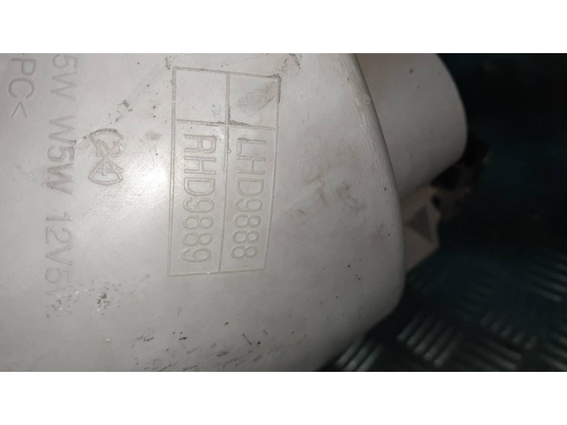 Recambio de faro derecho para daewoo matiz cd referencia OEM IAM RHD9889  LHD9888