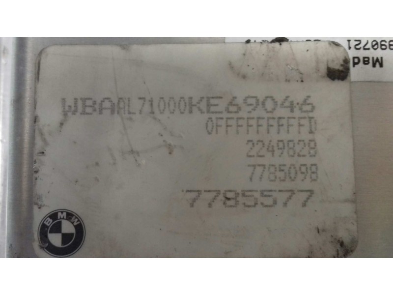 Recambio de centralita motor uce para bmw serie 3 berlina (e46) 320d referencia OEM IAM 0281001445 7785098 BOSCH