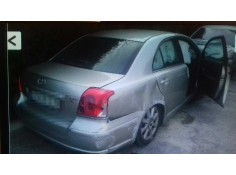 toyota avensis berlina (t25) del año 2005 2