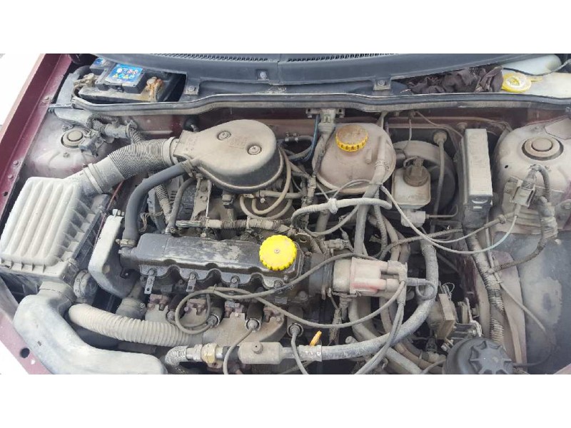 opel corsa b del año 1996