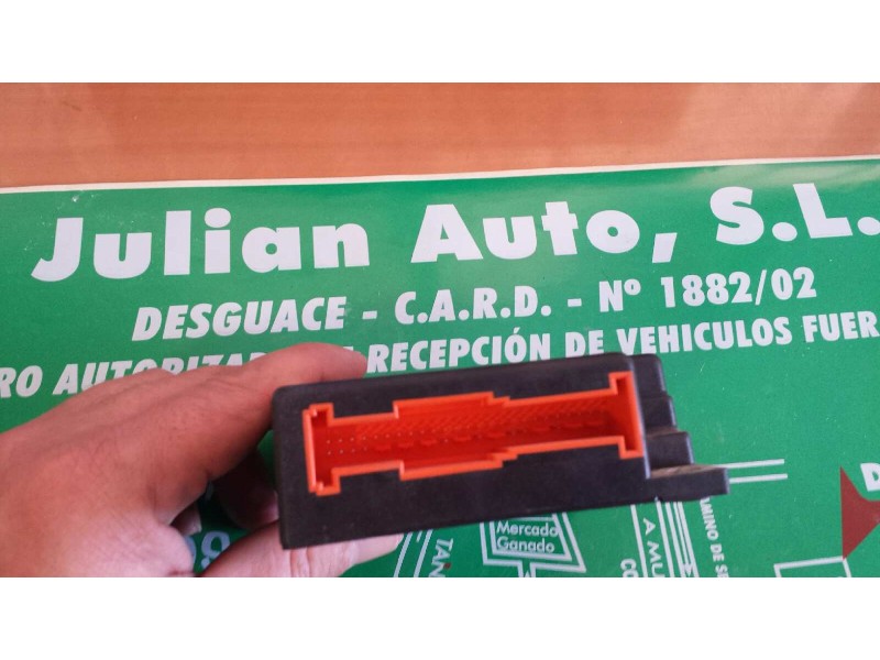 Recambio de centralita airbag para citroen c2 furio referencia OEM IAM 9650790880  