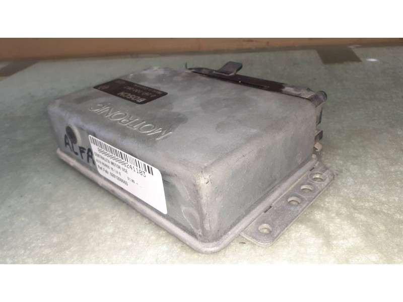Recambio de centralita motor uce para alfa romeo 75 1.8 ie referencia OEM IAM 0261200063  BOSCH