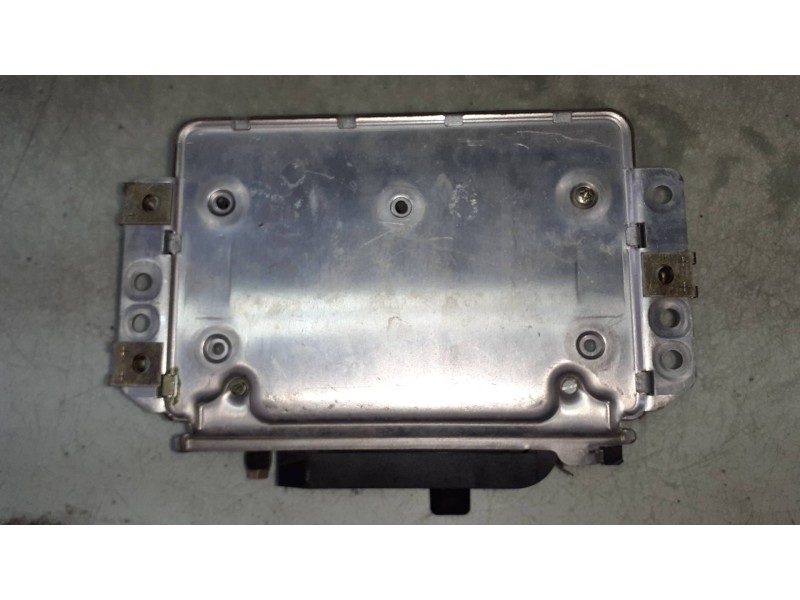 Recambio de centralita motor uce para alfa romeo 75 1.8 ie referencia OEM IAM 0261200063  BOSCH