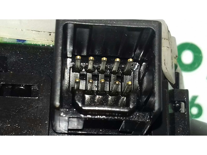 Recambio de mando luces para peugeot 4007 business line referencia OEM IAM E380013 17D706 