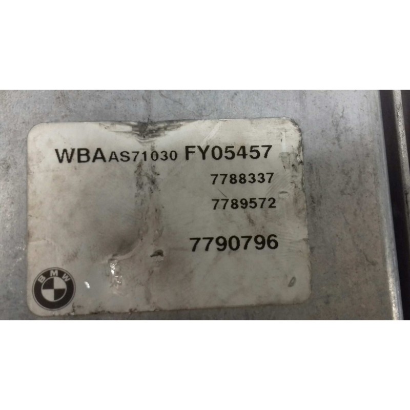 Recambio de centralita motor uce para bmw serie 3 berlina (e46) 320d referencia OEM IAM 0281010565 DDE7789572 BOSCH