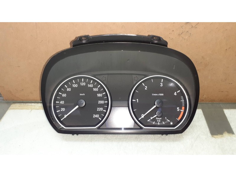 Recambio de cuadro instrumentos para bmw serie 1 berlina (e81/e87) 118d referencia OEM IAM 102495284 1041568 JOHNSON CONTROLS