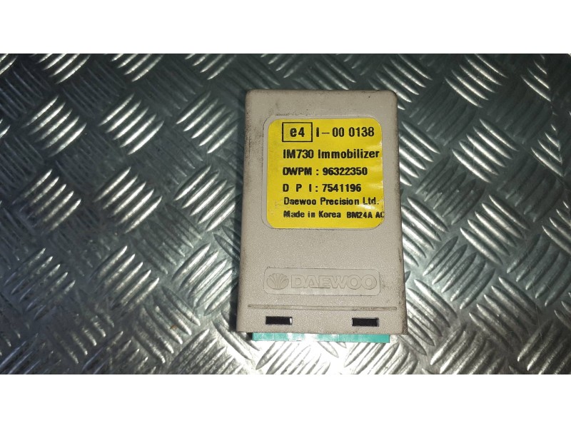 Recambio de centralita inmovilizador para daewoo matiz cd referencia OEM IAM 96322350 7541196 000138