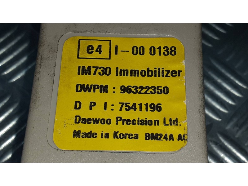 Recambio de centralita inmovilizador para daewoo matiz cd referencia OEM IAM 96322350 7541196 000138