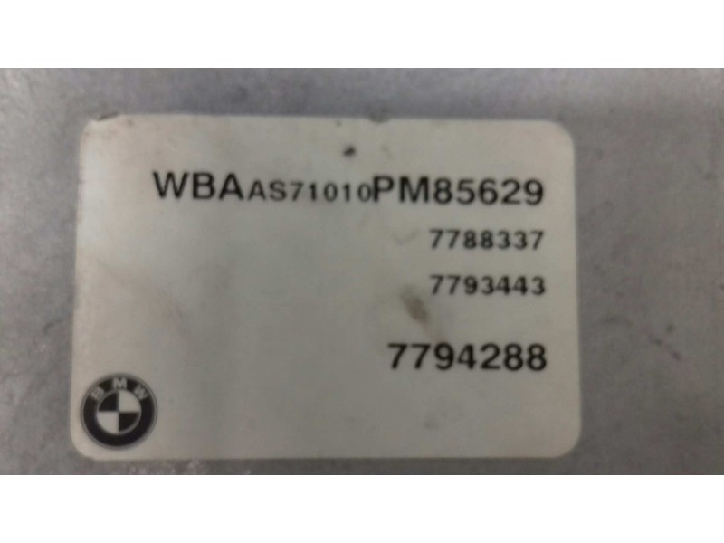 Recambio de centralita motor uce para bmw serie 3 berlina (e46) 320d referencia OEM IAM 0281010565 DDE7793443 BOSCH