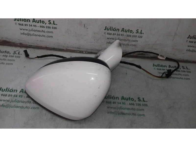 Recambio de retrovisor izquierdo para citroen c4 berlina cool referencia OEM IAM 0309023  ELECTRICO