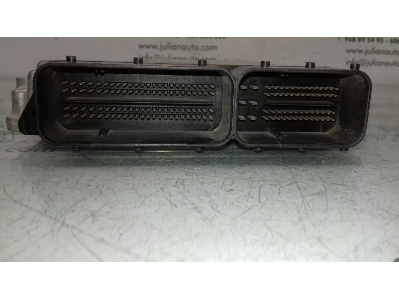 Recambio de centralita motor uce para bmw serie 3 berlina (e46) 320d referencia OEM IAM 0281010565 DDE7793443 BOSCH