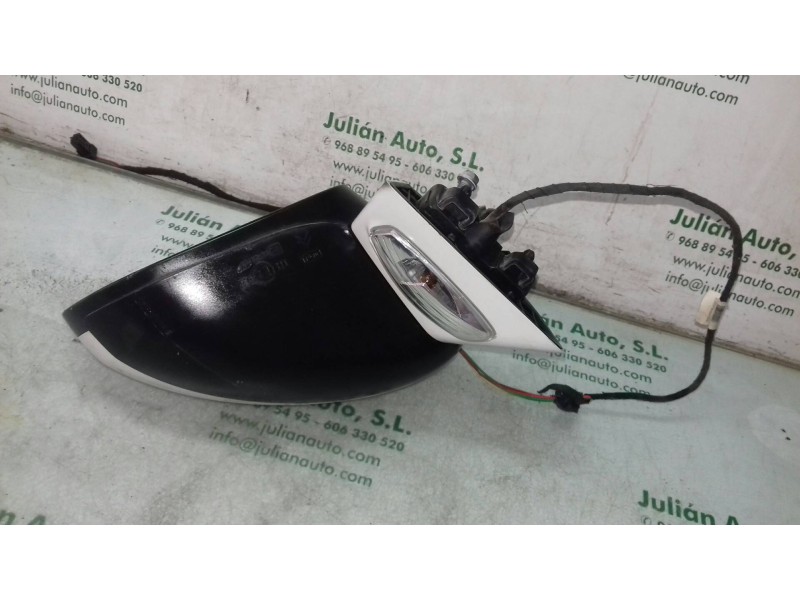 Recambio de retrovisor izquierdo para citroen c4 berlina cool referencia OEM IAM 0309023  ELECTRICO