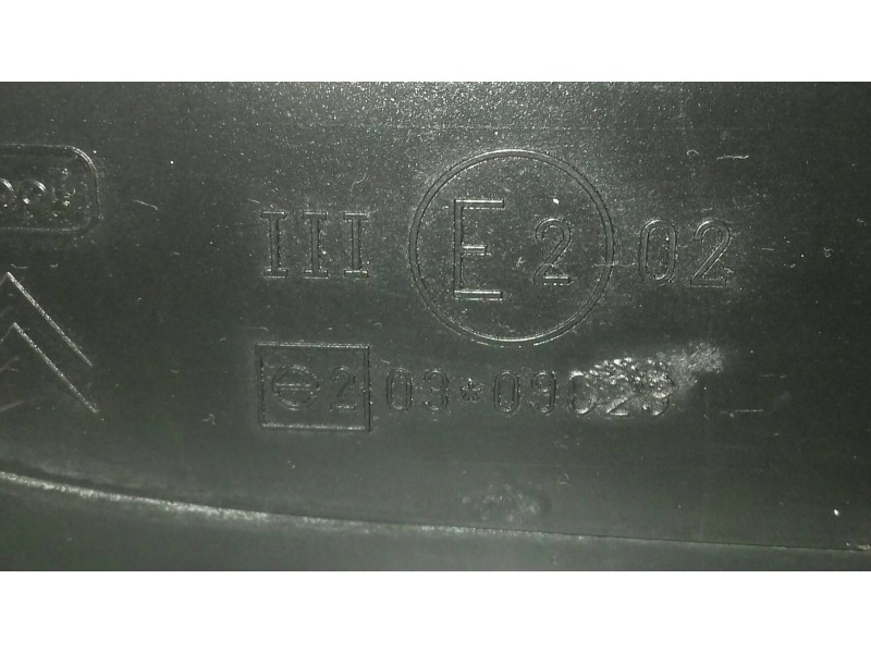 Recambio de retrovisor izquierdo para citroen c4 berlina cool referencia OEM IAM 0309023  ELECTRICO