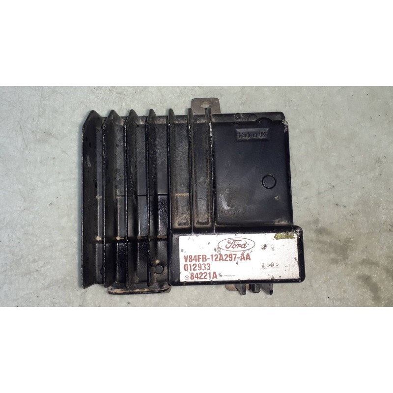 Recambio de centralita motor uce para ford fiesta berl./express xr2 referencia OEM IAM V84FB12A297AA 012933 84221A