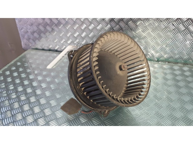 Recambio de ventilador calefaccion para hyundai accent (x3) 1.3 ls referencia OEM IAM TLOA  