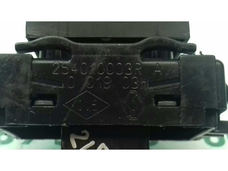 Recambio de mando elevalunas trasero derecho para renault scenic iii dynamique referencia OEM IAM 254010003R  