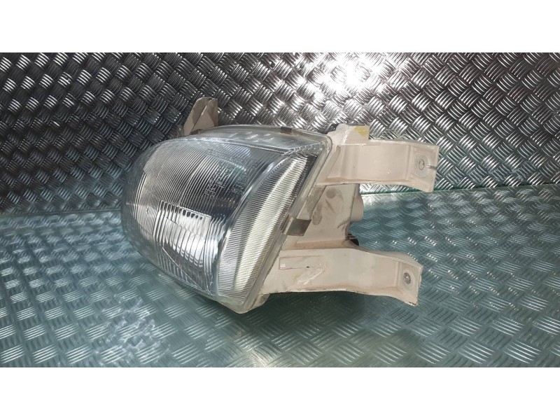 Recambio de faro izquierdo para hyundai accent (x3) 1.3 ls referencia OEM IAM 1010896  
