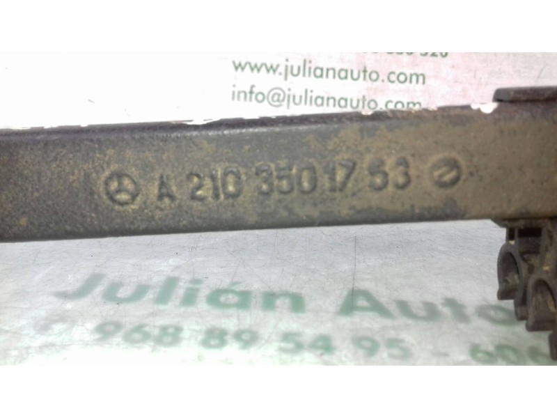 Recambio de tirante trasero derecho para mercedes-benz clase e (w210) berlina diesel 300 diesel (210.020) referencia OEM IAM A21