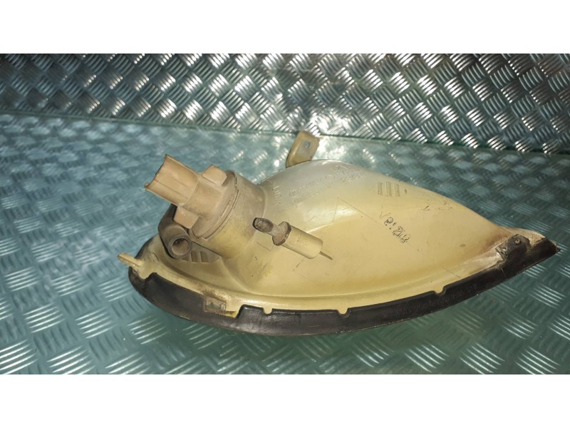 Recambio de piloto delantero izquierdo para hyundai accent (x3) 1.3 ls referencia OEM IAM 92301223  