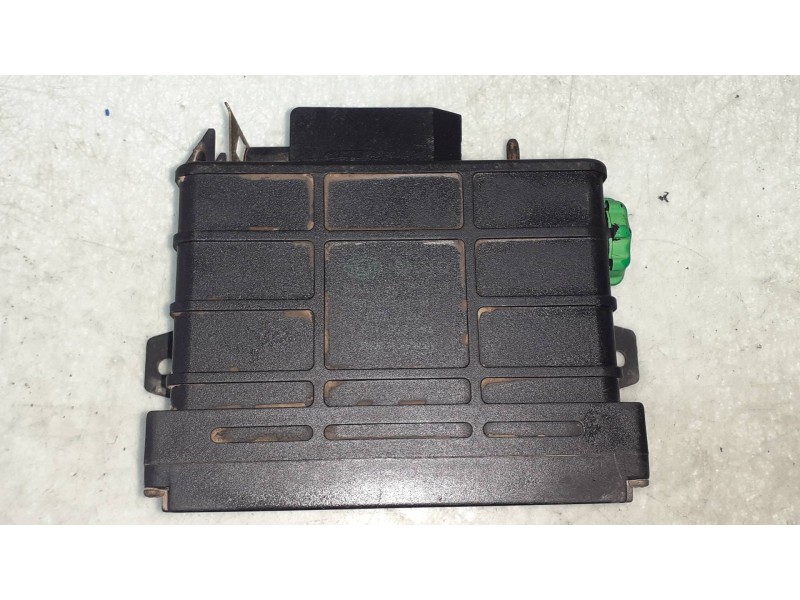 Recambio de modulo encendido para volkswagen golf ii (191/193) gti referencia OEM IAM 5DA00515500 811907384 HELLA Recambio de modulo encendido para volkswagen golf ii (191/193) gti referencia OEM IAM 5DA00515500 811907384 HELLA