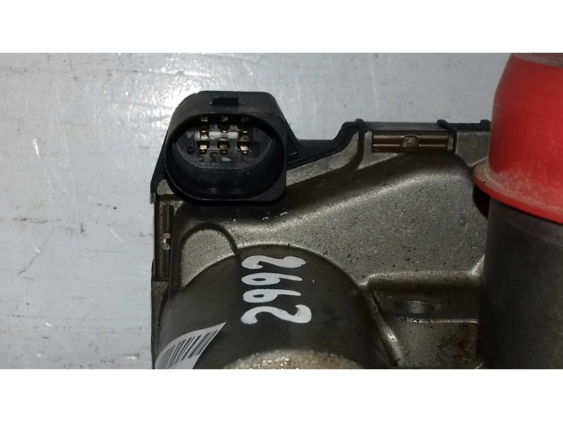 Recambio de caja mariposa para seat ibiza (6k1) select referencia OEM IAM 030133062A 0280750049 BOSCH