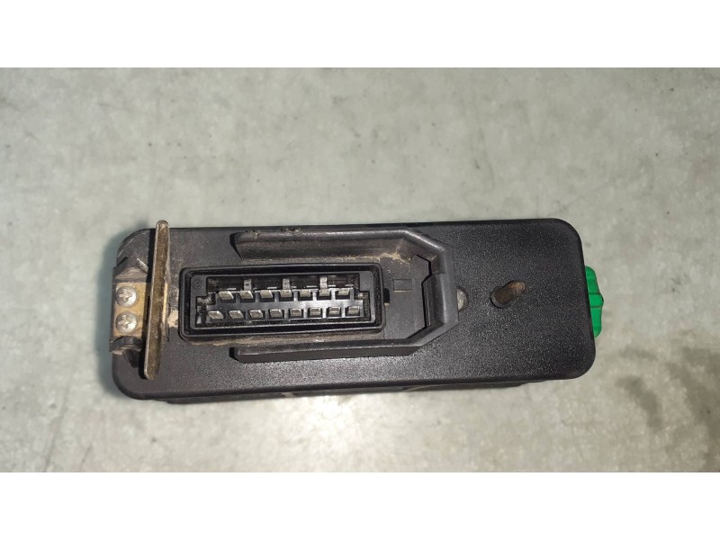 Recambio de modulo encendido para volkswagen golf ii (191/193) gti referencia OEM IAM 5DA00515500 811907384 HELLA Recambio de modulo encendido para volkswagen golf ii (191/193) gti referencia OEM IAM 5DA00515500 811907384 HELLA