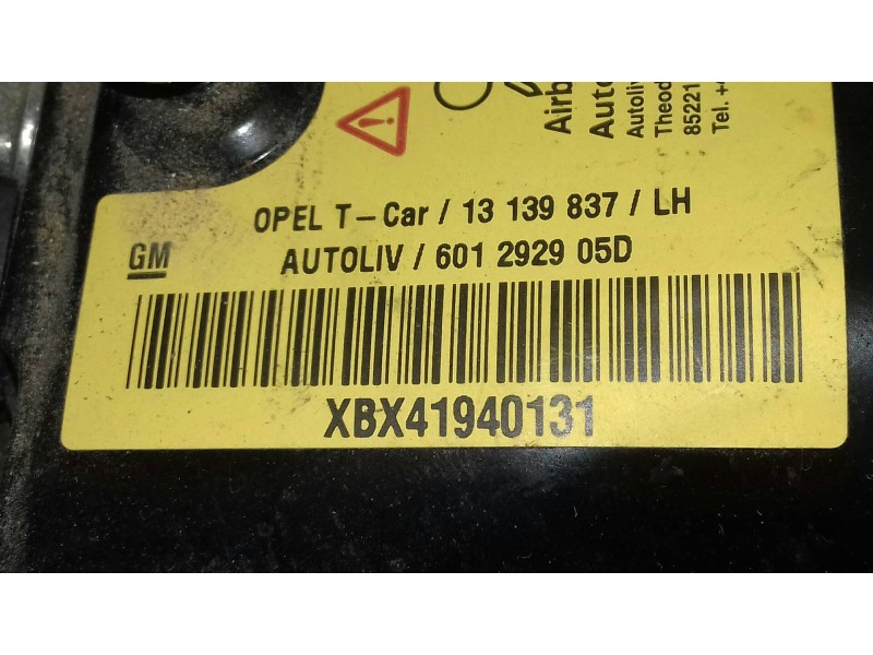 Recambio de airbag lateral izquierdo para opel astra h berlina 1.4 16v referencia OEM IAM 13139837LH 601292905D  Recambio de airbag lateral izquierdo para opel astra h berlina 1.4 16v referencia OEM IAM 13139837LH 601292905D