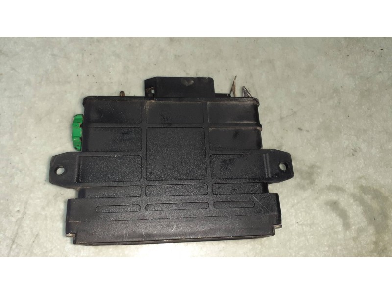 Recambio de modulo encendido para volkswagen golf ii (191/193) gti referencia OEM IAM 5DA00515500 811907384 HELLA Recambio de modulo encendido para volkswagen golf ii (191/193) gti referencia OEM IAM 5DA00515500 811907384 HELLA