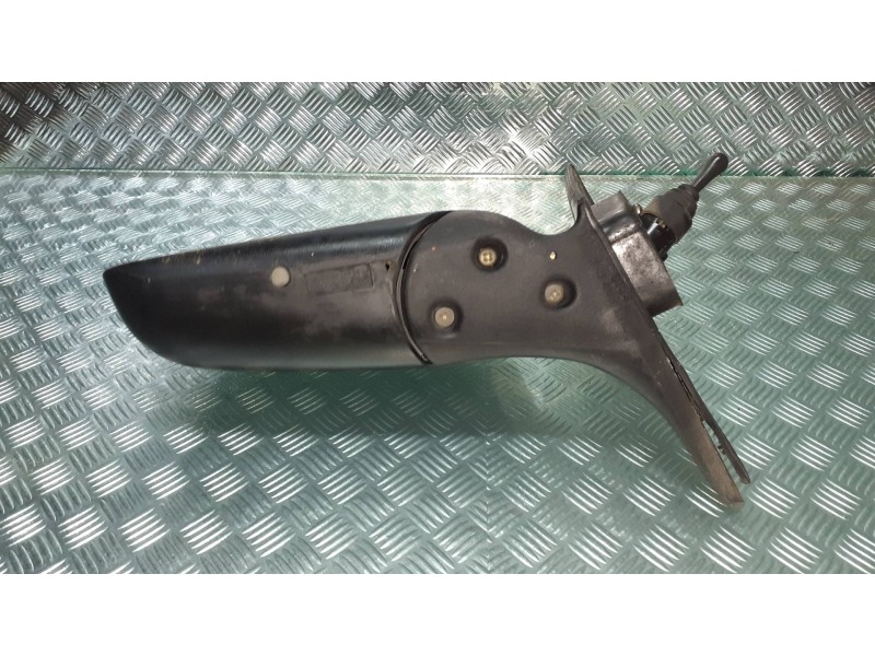 Recambio de retrovisor izquierdo para hyundai accent (x3) 1.3 ls referencia OEM IAM X3LH4D X34DRLHL MANUAL