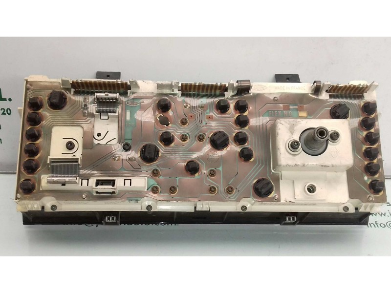 Recambio de cuadro instrumentos para renault 19 hatchback (b/c53) gtr referencia OEM IAM 7700815940 21571009  Recambio de cuadro instrumentos para renault 19 hatchback (b/c53) gtr referencia OEM IAM 7700815940 21571009