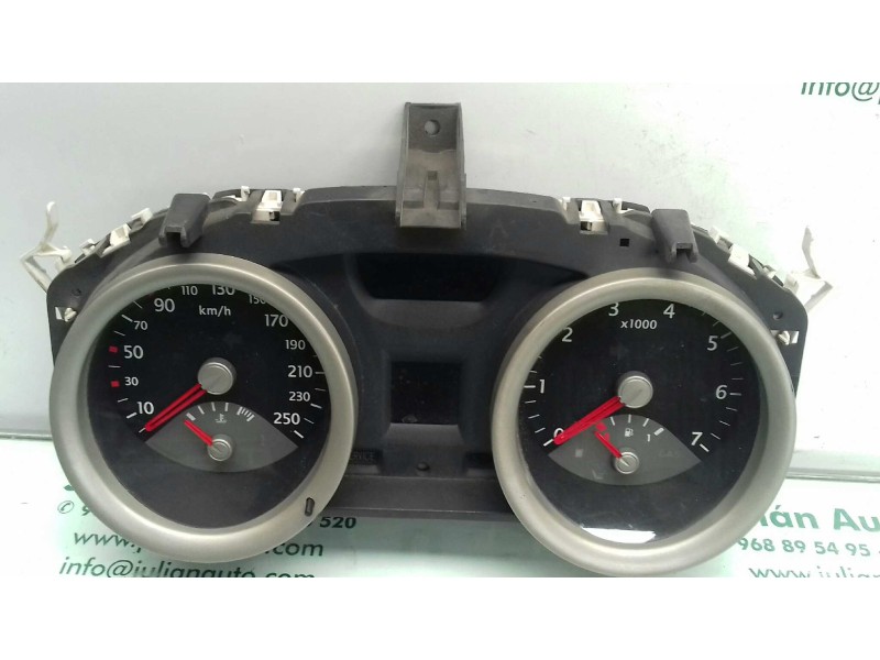 Recambio de cuadro instrumentos para renault megane ii berlina 5p confort authentique referencia OEM IAM 8200306552  
