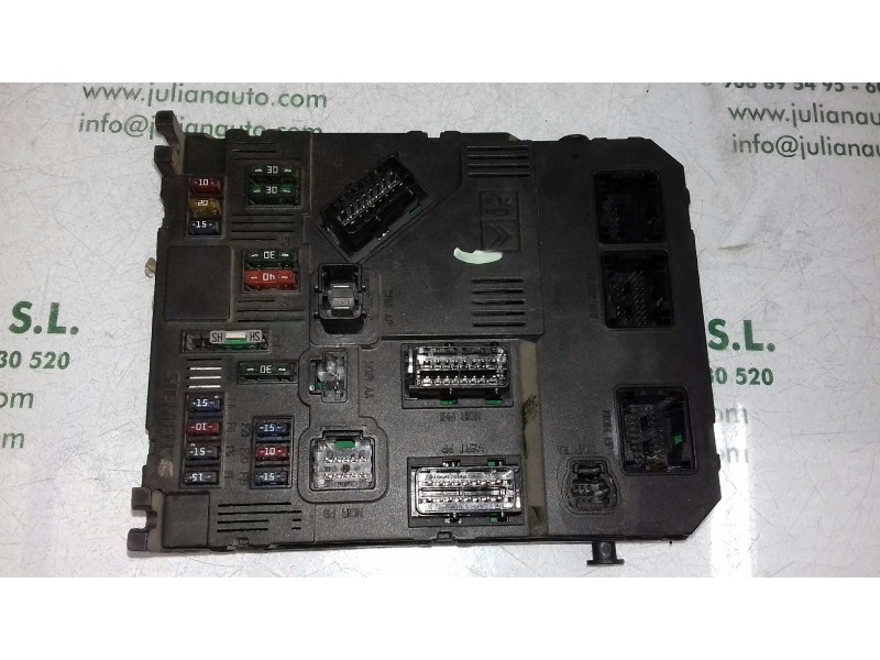 Recambio de caja reles / fusibles para peugeot 206 berlina xt referencia OEM IAM 9646777380 BSI E02 00 MG